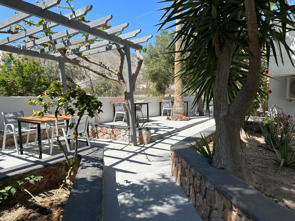 Dragonfly Villas Kamari  Exterior photo